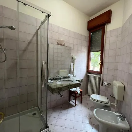 Adriatico 3* Borgo Fosso Ghiaia