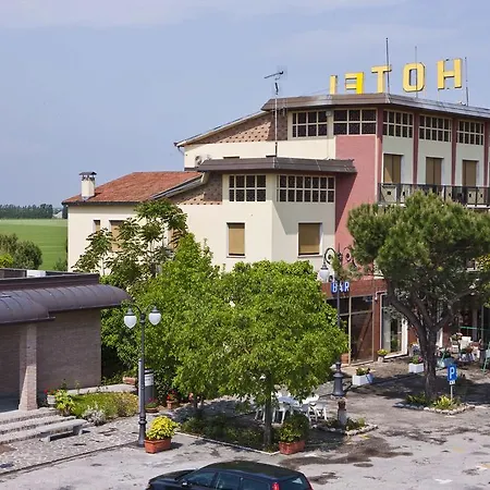 Hotel Adriatico Borgo Fosso Ghiaia
