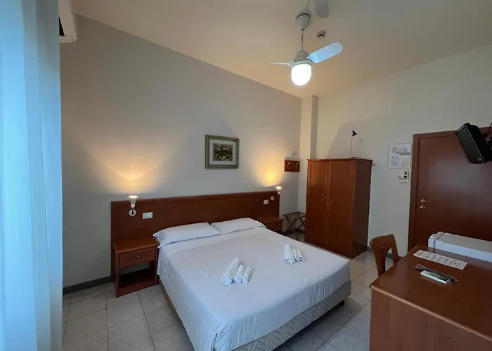 Adriatico Hotel Borgo Fosso Ghiaia