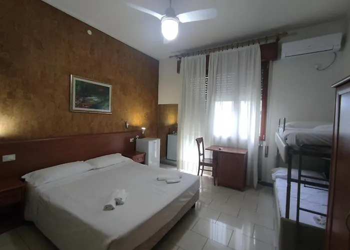 Adriatico Borgo Fosso Ghiaia