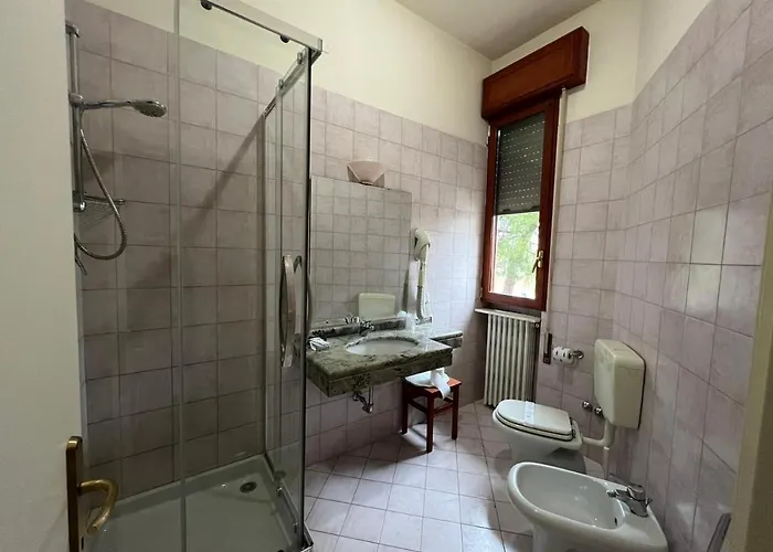 Adriatico 3* Borgo Fosso Ghiaia